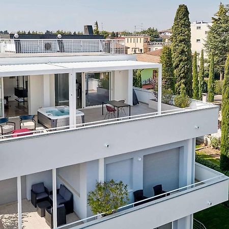 Luxury Suite La Finestra Sul Lago Peschiera del Garda Exterior foto